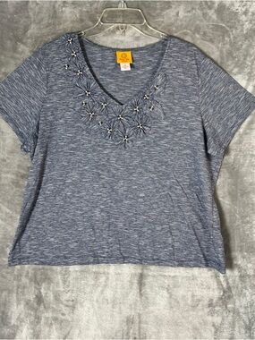 Ruby Rd. Heathered Blue V-Neck Floral Beaded Short Sleeve Top